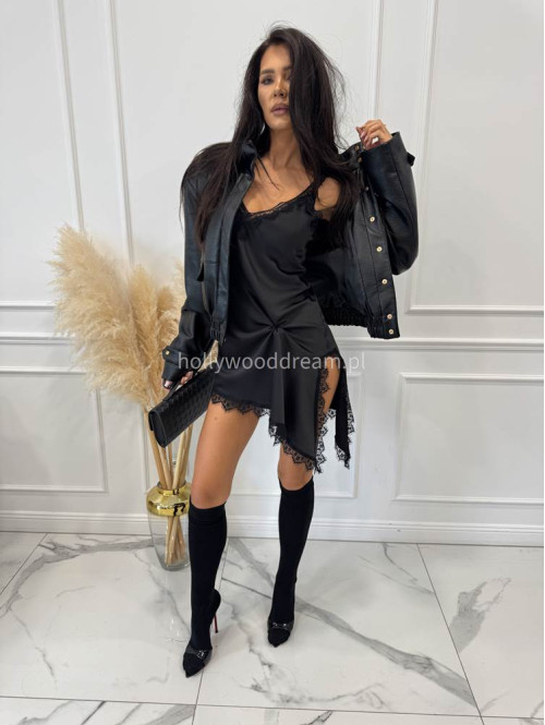 Czarna sukienka satynowa z jednym dłuższym bokiem i koronkową lamówką ANGELA 06 - photo #12