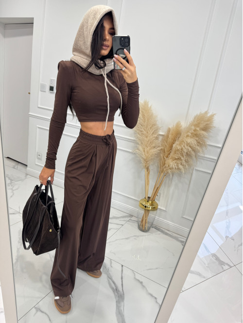 Czekoladowy komplet z wiskozą crop top + spodnie Comfy 173