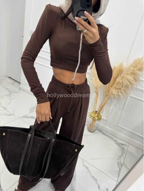 Czekoladowy komplet z wiskozą crop top + spodnie Comfy 173 - photo #9