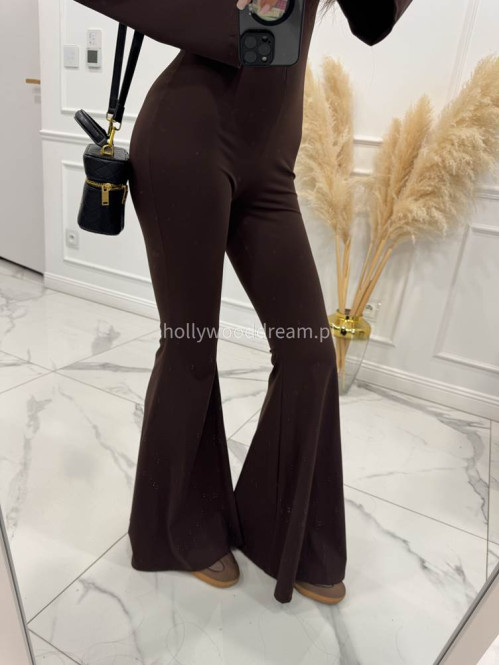 Czekoladowy kombinezon modelujący z zamkiem na przodzie Lena 173 - photo #12