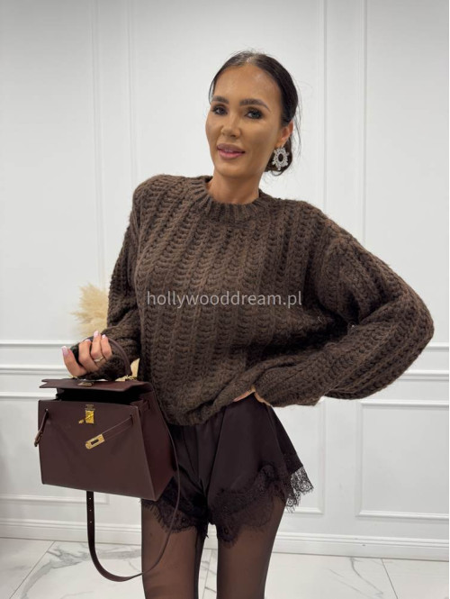 Czekoladowy sweter pleciony o kroju boxy Alanis 09 - photo #6