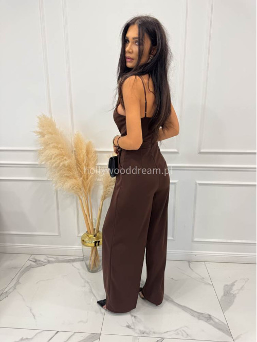 Czekoladowy kombinezon z V na dekolcie i szerokimi nogawkami Dimi 26 - photo #7