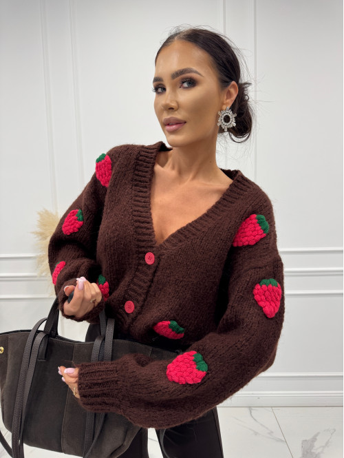 Brązowy sweter z różową poziomką 3D LESSA 31