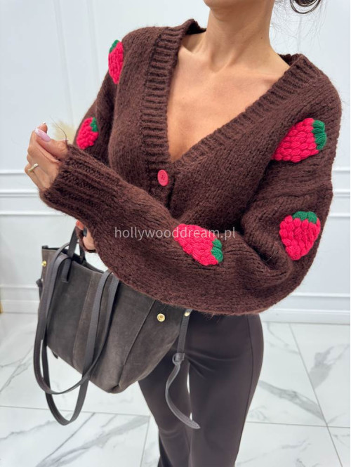 Brązowy sweter z różową poziomką 3D LESSA 31 - photo #4