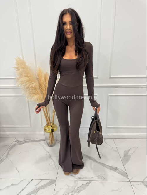 Brązowy kombinezon modelujący z dekoltem karo+ dzwony JAŚMINA 173 - photo #9