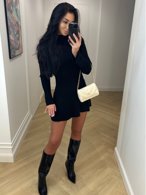 Czarna sukienka sweterkowa z rozkloszowanym dołem JOASIA 09 Czarna sukienka sweterkowa z rozkloszowanym dołem JOASIA 09 - photo #70