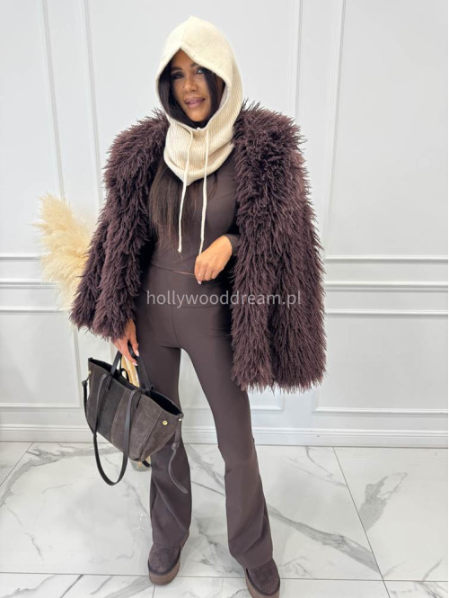 Brązowy komplet prążkowany bluzka krótka+ legginsy dzwony BASIC 173 Brązowy komplet prążkowany bluzka krótka+ legginsy dzwony BASIC 173 - photo #1
