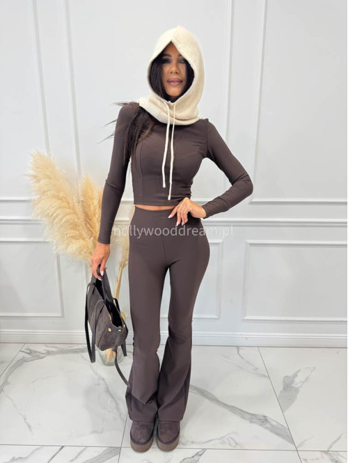 Brązowy komplet prążkowany bluzka krótka+ legginsy dzwony BASIC 173 Brązowy komplet prążkowany bluzka krótka+ legginsy dzwony BASIC 173 - photo #10