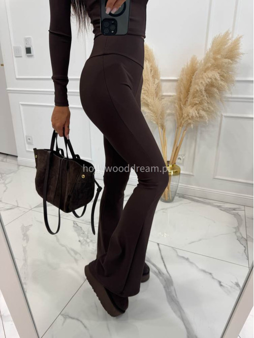 Brązowy komplet prążkowany bluzka krótka+ legginsy dzwony BASIC 173 Brązowy komplet prążkowany bluzka krótka+ legginsy dzwony BASIC 173 - photo #12