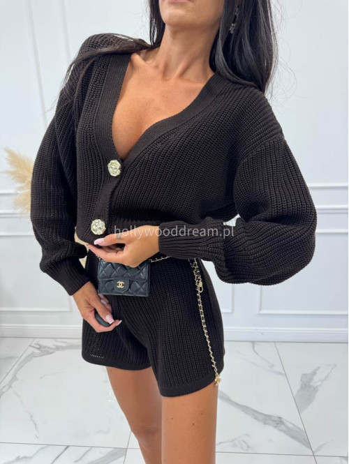 Czekoladowy komplet sweter z guzikami + sweterkowe spodenki KAMA 25 Czekoladowy komplet sweter z guzikami + sweterkowe spodenki KAMA 25 - photo #6