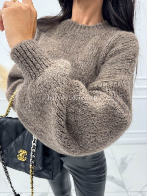 Cappuccino Sweter oversize Ksawery 06 Cappuccino Sweter oversize Ksawery 06 - photo #7