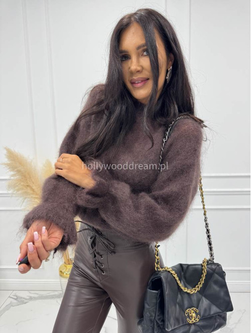 Czekoladowy sweter moherowy z falbaną przy rękawie EMILIA 06 Czekoladowy sweter moherowy z falbaną przy rękawie EMILIA 06 - photo #6