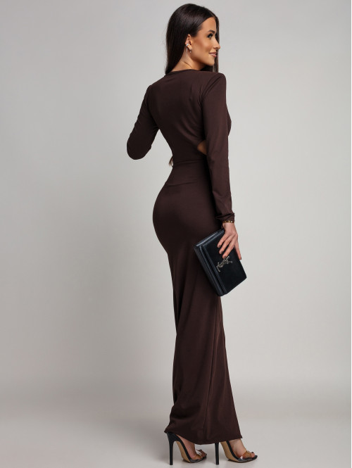 Czekoladowa sukienka maxi z wycięciami w talii i różą Marbi 26 - photo #9