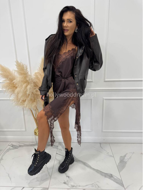 Czekoladowa sukienka satynowa zakończona koronką na cienkich ramiączkach ESMA 17 - photo #7