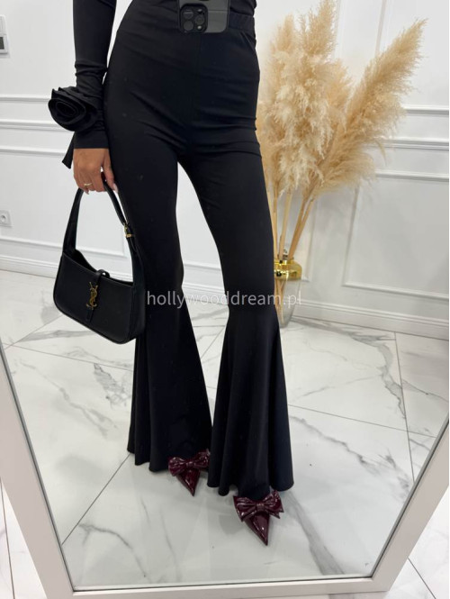 Czarny komplet bluzka z różami + legginsy Bueno 161 - photo #17