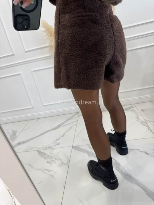 Czekoladowe spódnico-spodenki pluszowe na zakładkę Anicha 09 - photo #19