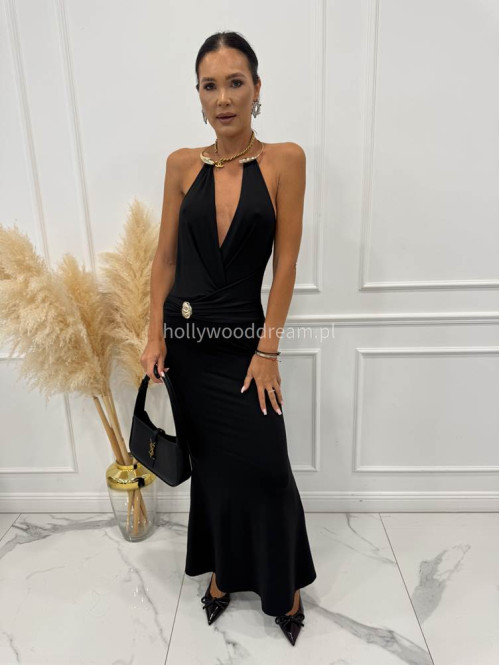 Czarna sukienka maxi z dekoltem halter+ złota ozdoba na szyi ARMENIA 94 - photo #8