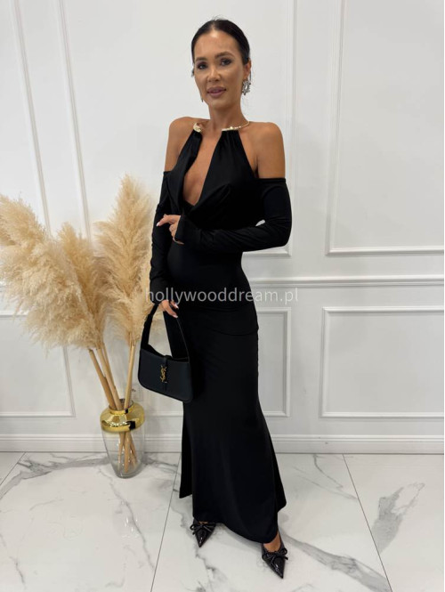 Czarna sukienka maxi na długi rękaw z lejącym dekoltem i złotą ozdobą na szyi GLAM 94 - photo #1