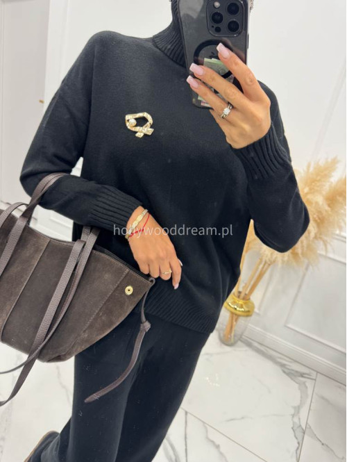 Czarny komplet sweterkowy golf z broszką +spodnie Ida 02 - photo #4