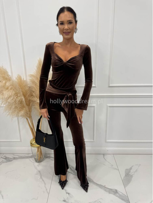 Czekoladowy komplet welurowy Bluzka+ spodnie Zoewa 173 - photo #1