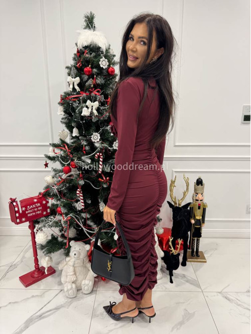 Bordowa  sukienka maxi drapowana z różą Inez 26 - photo #6