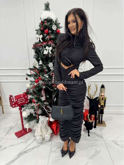 Czarna sukienka maxi drapowana z różą Inez 26 - photo #5