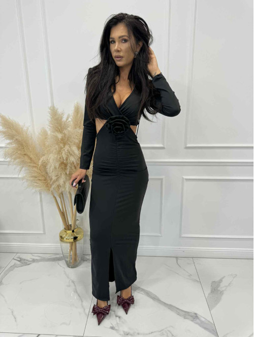 Czarna sukienka maxi z wycięciami w talii i różą Marbi26 - photo #6