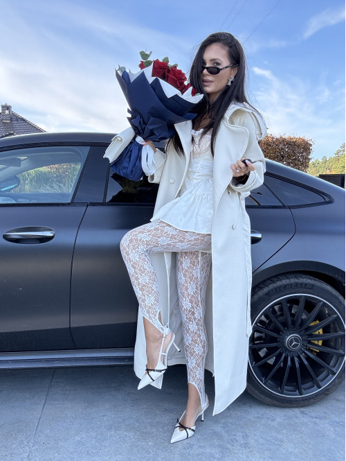 Sukienko-kombinezon z guzikami i falbaną kremowy PRINCESS - photo #55