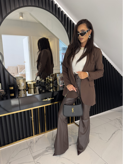 Brązowe spodnie dzwony z eko skóry z wiązaniem zapinane na zamek IGOR 173 - photo #33