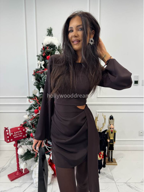 Czekoladowa sukienka mini z wycięciem w talii i szarfą NOIR 196 - photo #11