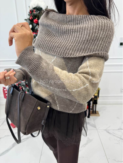 Mokka beżowy sweter hiszpanka oversize ze wzorem LEO 19 - photo #9
