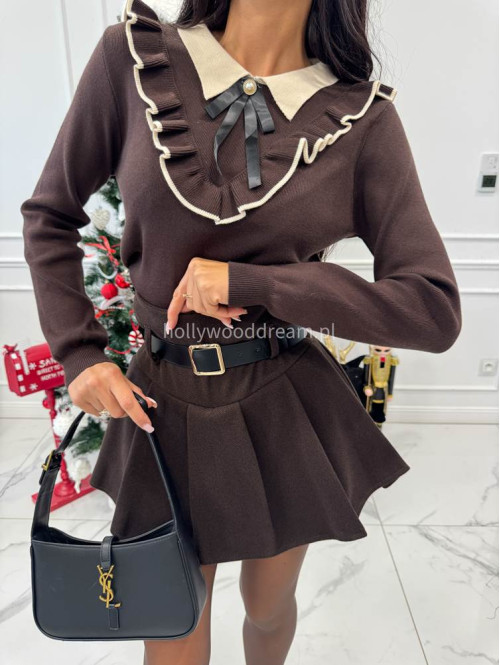 Czekoladowy sweter z broszką Alvaro 09 - photo #2