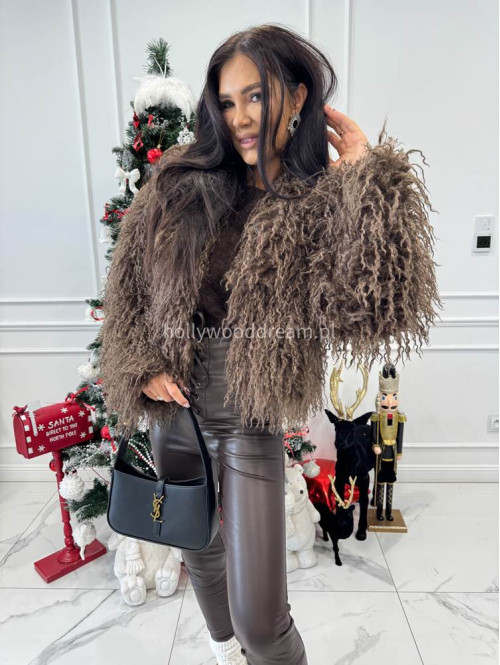 Czekoladowe futerko eko lama karbowane Nela 69 - photo #3