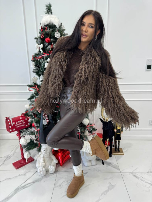 Czekoladowe futerko eko lama karbowane Nela 69 - photo #8