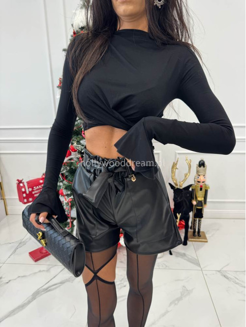 Czarna bluzka crop top z rękawem dzwonek Gabi 69 - photo #9