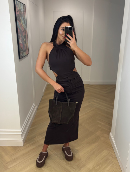 Czekoladowa sukienka maxi z dekoltem halter Ofelia 26 - photo #5