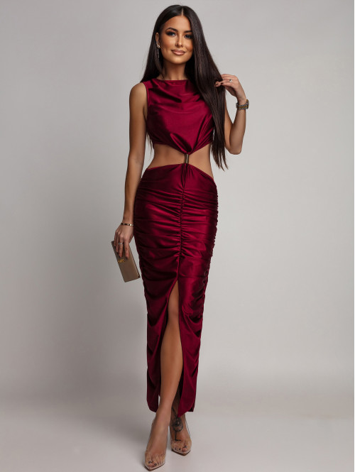 Bordowa sukienka z drapowaniem, wycięciami i biżuteryjnym zdobieniem Betty 26 - photo #9