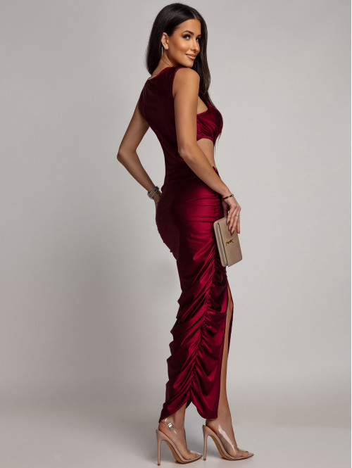 Bordowa sukienka z drapowaniem, wycięciami i biżuteryjnym zdobieniem Betty 26 - photo #12