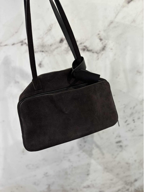 Czekoladowa torebka al'a kuferek Pure