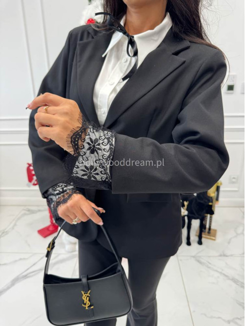 Czarna marynarka wykończona koronką na rękawie Martines 17 - photo #8