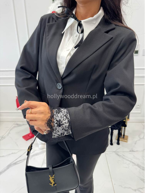 Czarna marynarka wykończona koronką na rękawie Martines 17 - photo #9