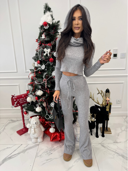 Szary komplet sweterkowy bluzka z kapturem + spodnie Berton 173