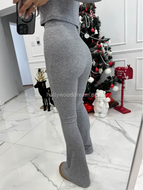 Szary komplet sweterkowy bluzka z kapturem + spodnie Berton 173 - photo #3