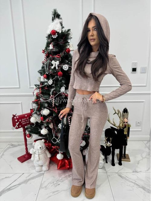 Beżowy komplet sweterkowy bluzka z kapturem + spodnie Berton 173 - photo #7