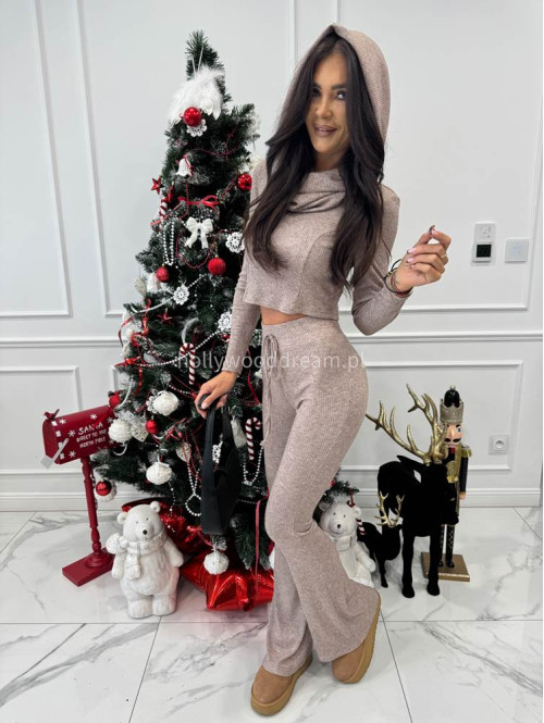 Beżowy komplet sweterkowy bluzka z kapturem + spodnie Berton 173 - photo #8