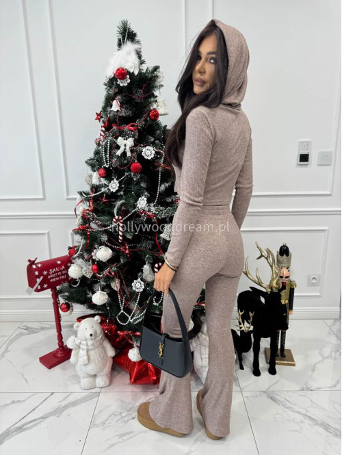 Beżowy komplet sweterkowy bluzka z kapturem + spodnie Berton 173 - photo #10