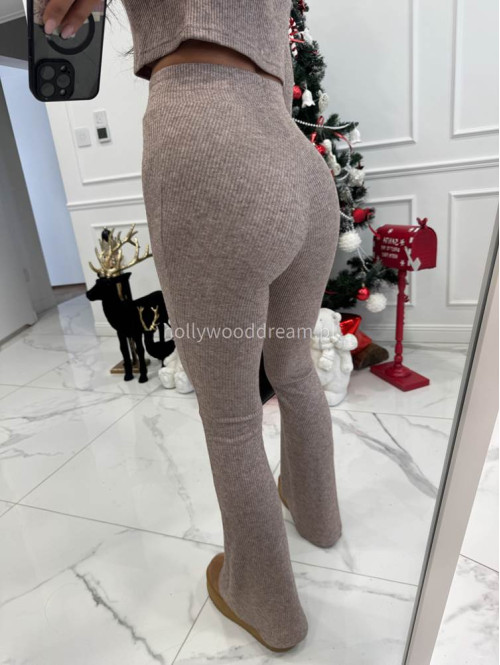 Beżowy komplet sweterkowy bluzka z kapturem + spodnie Berton 173 - photo #15