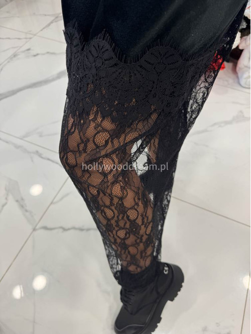 Czarna sukienka maxi welurowa wykończona koronką Vayana 06 - photo #5