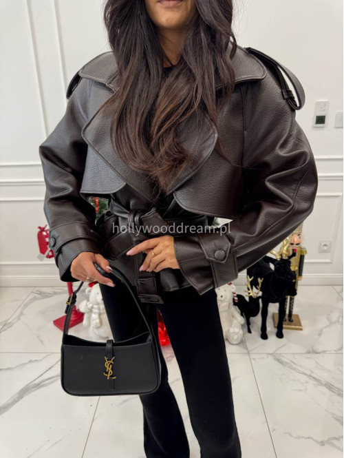 Brązowy trencz krótki z eko skóry z paskiem HALEY 25 - photo #10