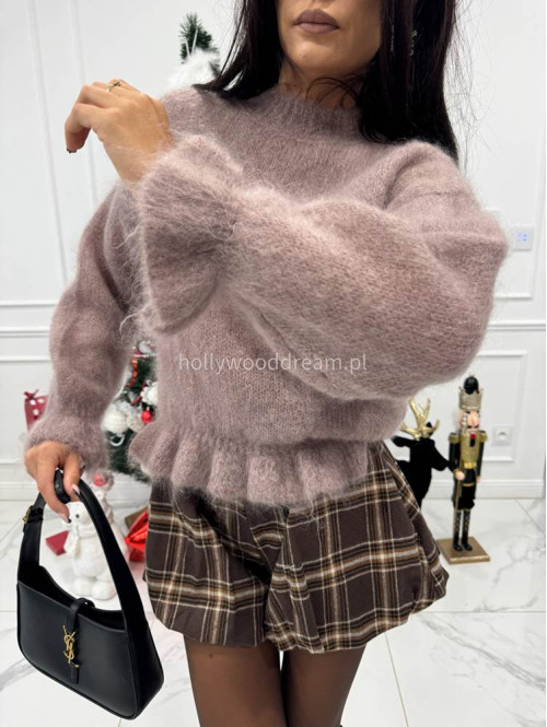 Ciemno beżowy sweter z moherem i falbanką Cute 06 - photo #7